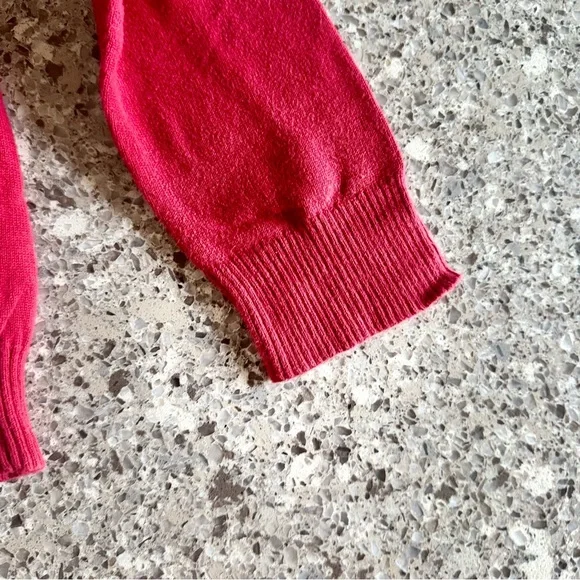 Cat & Jack l Red Ribbed Crew Neck Sweater l Size M - Picture 5 of 6